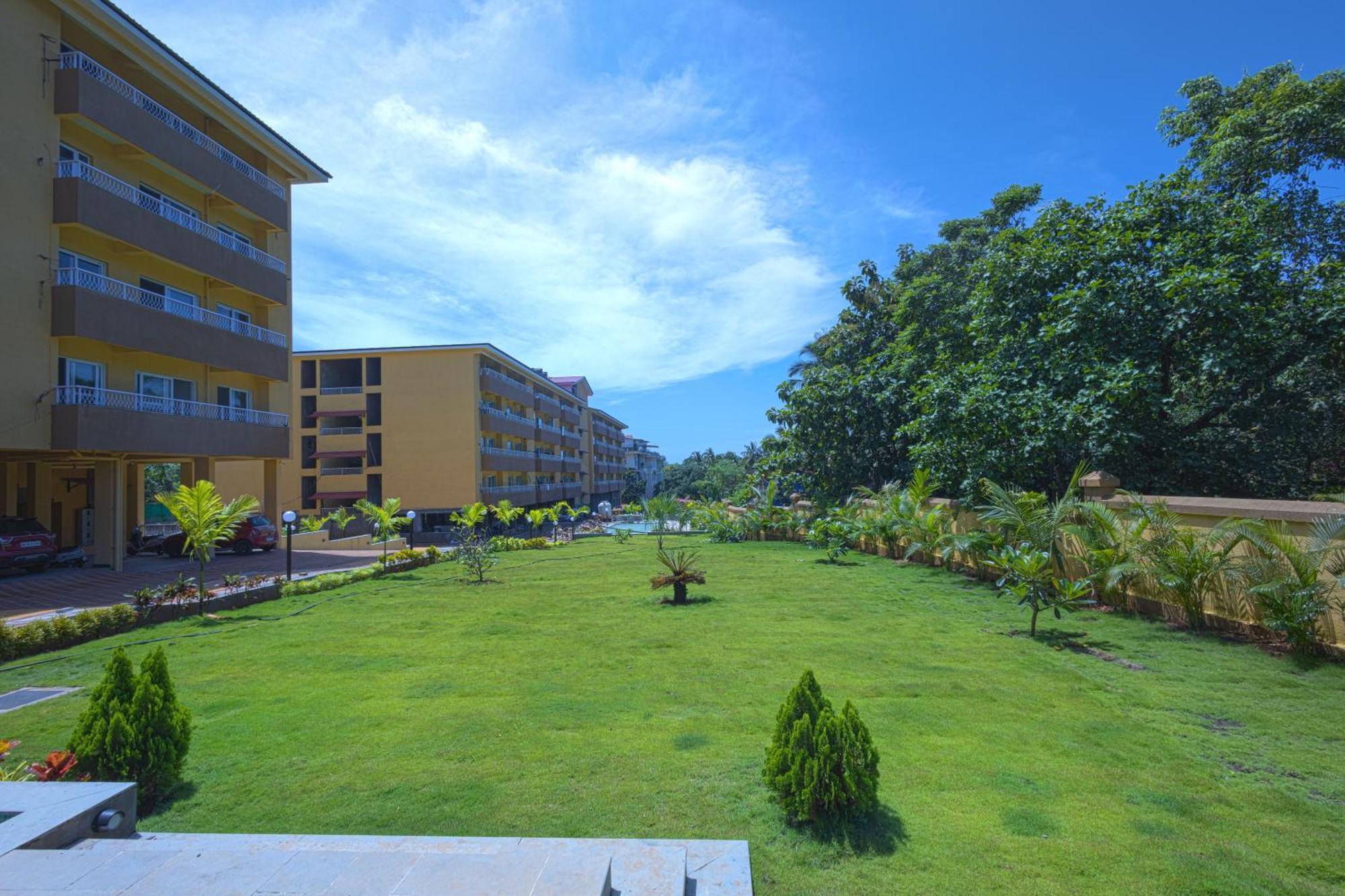 Alaya Stays 1 Bhk With Balcony & Pool - Veera Marina Candolim Eksteriør billede