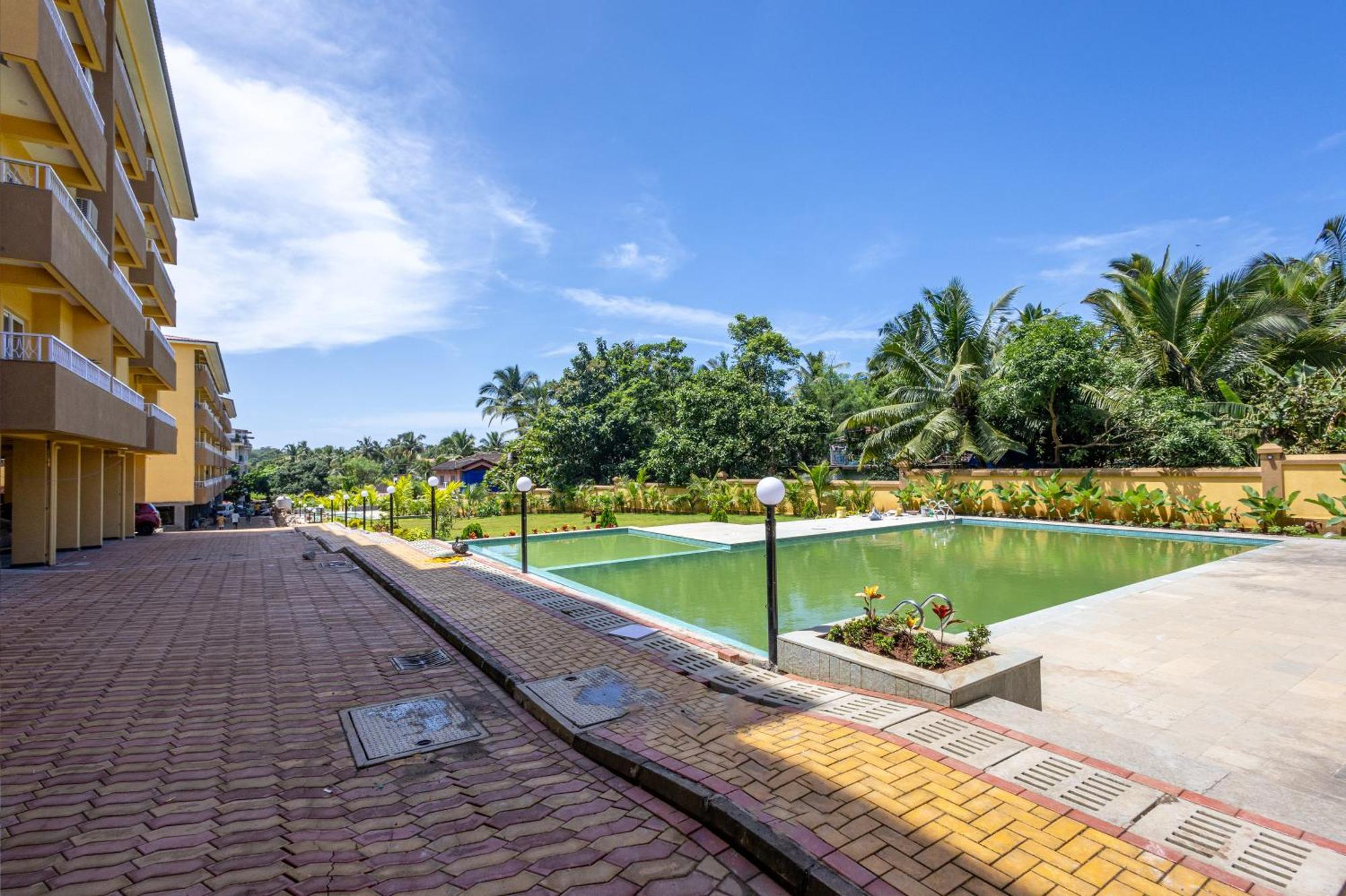 Alaya Stays 1 Bhk With Balcony & Pool - Veera Marina Candolim Eksteriør billede