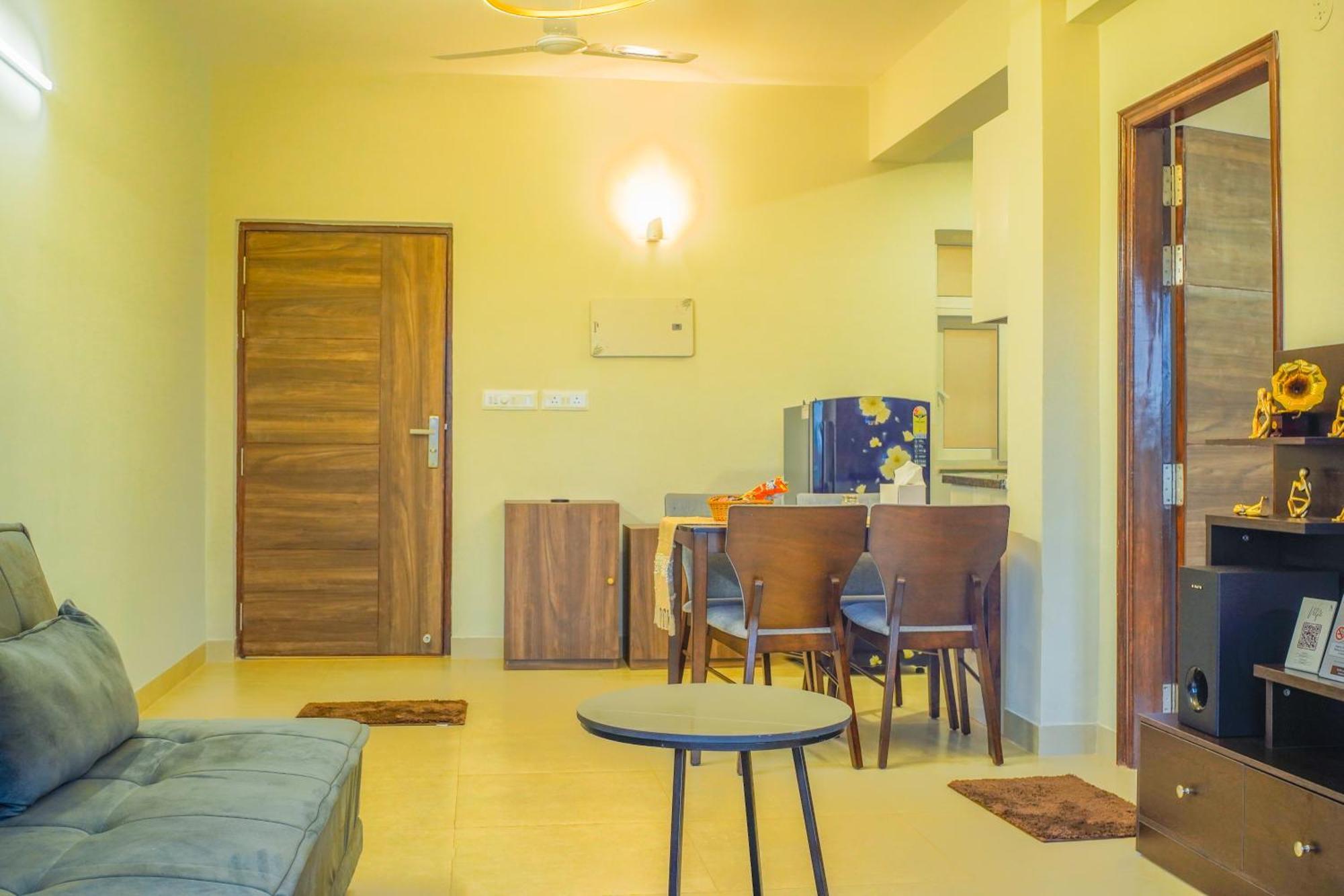 Alaya Stays 1 Bhk With Balcony & Pool - Veera Marina Candolim Eksteriør billede
